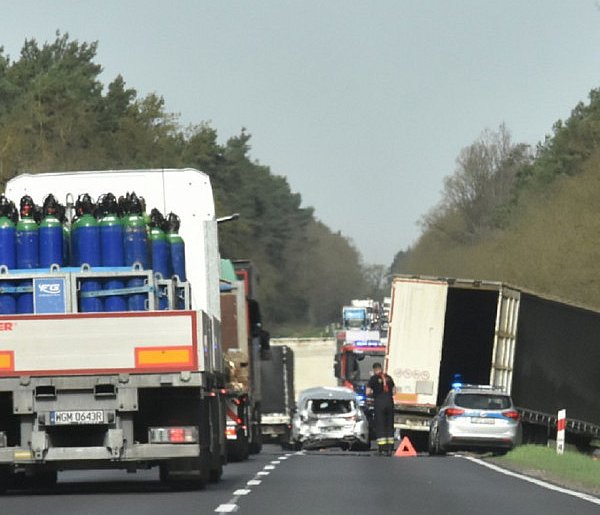 Ogromne utrudnienia na "drodze śmierci". Tak ma być jeszcze wiele godzin-56220