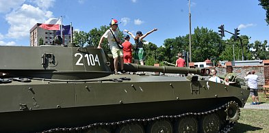 Patriotyczny Dzień Dziecka w Muzeum Artylerii [FOTO]-56307