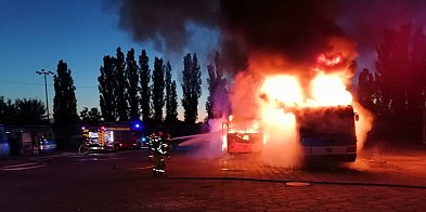 Nocny pożar dwóch autobusów miejskich! [FOTO]-56573