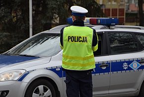 Policjanci "na haju" na służbie? Poważne zarzuty dla mundurowych z Torunia!-59749