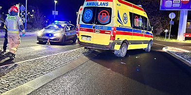 Toruń: Wypadek w rejonie sądu. Jedna osoba trafiła do szpital [FOTO]-61916