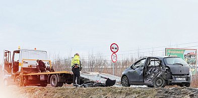 Groźny WYPADEK pod samym Toruniem. Droga zablokowana! Jedna osoba...-62294