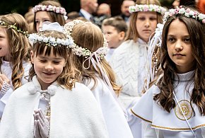 Sezon komunijny w pełni. Pierwsza Komunia Święta w Kaszczorku [FOTO]-67281