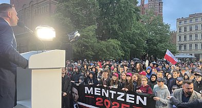 Mentzen odwiedził rodzinny Toruń. Publiczność inna, przemówienie to samo? [FOTO]-67397