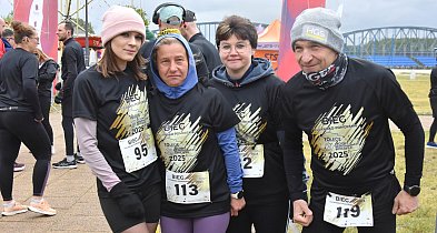 Toruńskie bulwary pełne biegaczy. Tak uczcili... ustawę o rewitalizacji [FOTO]-67501