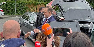 Karol Nawrocki "na pielgrzymce" u Mentzena. Zajechał prosto do jego biura-67658
