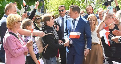 Kurort żył polityką. Tłumy w Ciechocinku na spotkaniu z Trzaskowskim [FOTO]-67725