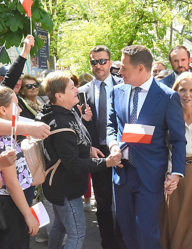 Kurort żył polityką. Tłumy w Ciechocinku na spotkaniu z Trzaskowskim [FOTO]-67725