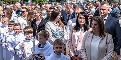 Komunia Święta w parafii MB Królowej Polski. Zobacz fotorelację z mszy-67731
