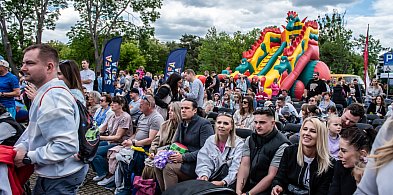 Słoneczny dzień i moc atrakcji. Festyn „Lewobrzeże Dzieciom” przyciągnął tłumy-67741