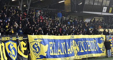 Fani Elany Toruń rozczarowani! Derby z Zawiszą bez emocji na trybunach-67876