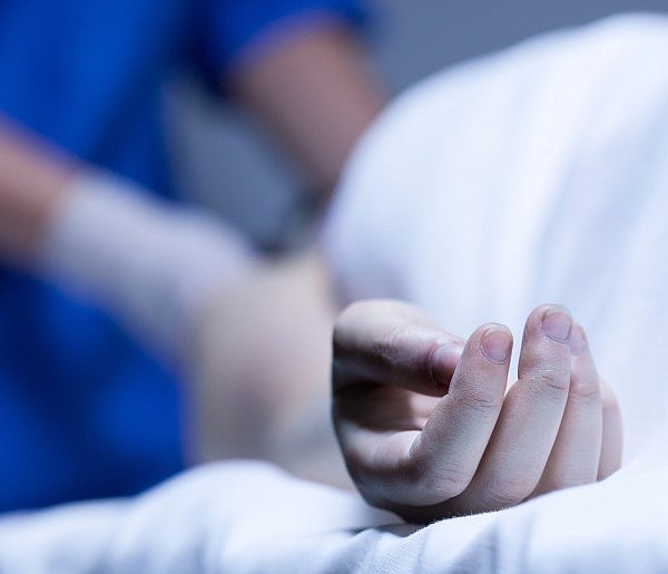 Horror w Toruniu! Ciało leżało w domu 17 godzin. Zawiódł system, czy człowiek?-67908