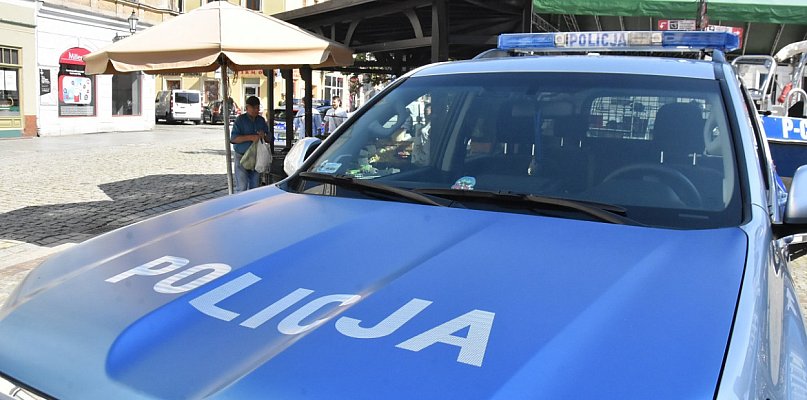 Kolejne wybryki znanego 18-latka. Teraz sąd wydał jednak surowszy wyrok - 67991