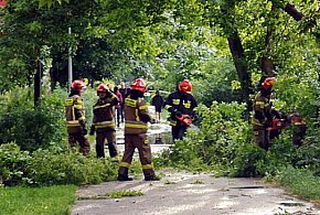 To dziś! Groźne burze, wichury i grad nadciągają na nasz region!-68174