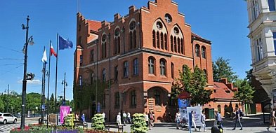 W ten dzień nie załatwisz nic w urzędzie. Toruń robi sobie wolne-68525
