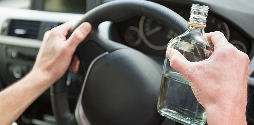 Weekend pełen pijanych kierowców. Rekordzista ledwo trzymał się drogi - 68684