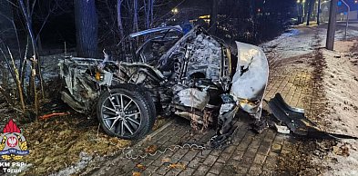 Poważny wypadek na DK10 pod Toruniem. Z samochodu zostały strzępy! [FOTO]