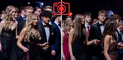 Studniówka X LO w Jordankach. Noc, której nie zapomną do matury [FOTO]