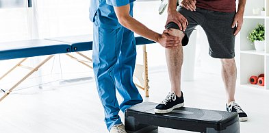 Rehabilitacja na NFZ w Toruniu. Tu dostaniesz się niemal od ręki!