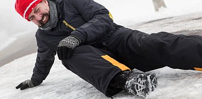 Po drodze do pracy miałeś wypadek? Możesz otrzymać 100 proc. zasiłku