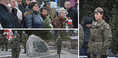 Toruń pamięta. Uroczystość przy obelisku żołnierzy Armii Krajowej [FOTO]