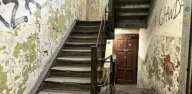 Kamienica przy Dybowskiej do opróżnienia!? Jest plan ratunku dla budynku