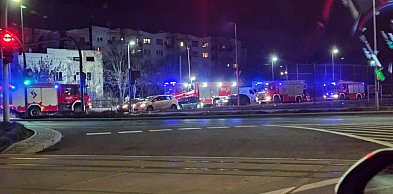 6 zastępów przy średniówce! Nocny pożar w centrum Torunia [FOTO]