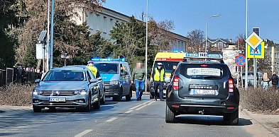 Toruń | Dramat na pasach przy Legionów. 56-latka potrącona przez samochód