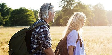 Pieluchomajtki elastyczne TENA Stretch ProSkin – komfort i wsparcie dla osób z nie