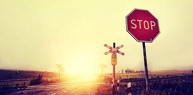 WAŻNE: Problemy na przejeździe kolejowym! Chodzi o trasę Toruń - Bydgoszcz