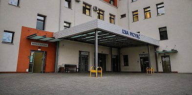 NFZ wchodzi do szpitala w Aleksandrowie. Sprawa senatora nabiera tempa