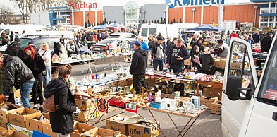 Skarby, cuda i cudeńka! Toruński pchli targ nigdy nie zawodzi [FOTO]