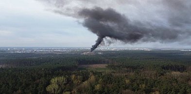 Toruń: Pożar składowiska odpadów! Mamy więcej zdjęć [FOTO]