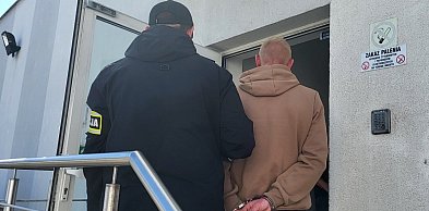 Region: Perfumy, oszustwa i sądowy zakaz. 40-latek wpadł w ręce policji
