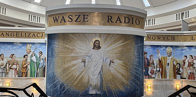 Kojarzone z Radiem Maryja, ale zaskakuje wyglądem. Zajrzyj do środka [FOTO]