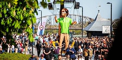 Gigant na Bulwarze Filadelfijskim! Pedro z Carros de Foc oczarował Toruń