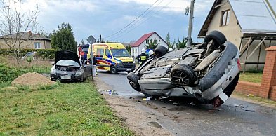 Groźny wypadek pod Toruniem. Ratownicy zabrali ranną osobę do szpitala