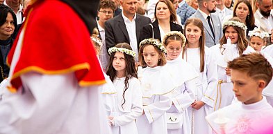 Wyjątkowy dzień na Rubinkowie. Dzieci przystąpiły do I Komunii Świętej
