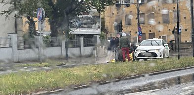 Potrącenie na przejściu przy starówce. Piesza trafiła do szpitala