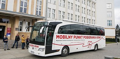 Nie wozi pasażerów, jego misja jest znacznie ważniejsza. Znów stanie pod urzędem