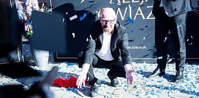To nazwisko zna cała Polska. Właśnie otrzymał własną Katarzynkę w Toruniu
