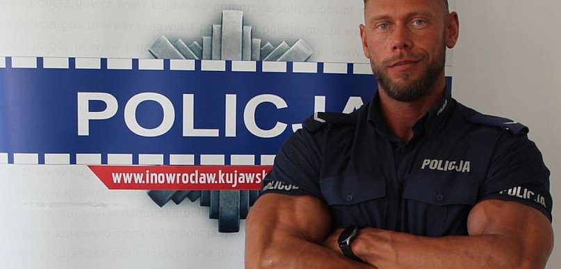 Nastolatek myślał, że ucieknie z łupem. Nie wiedział, kto stoi obok