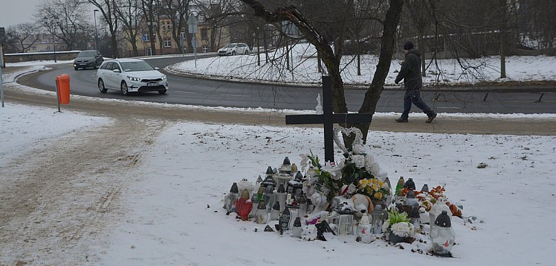 Znicze w Glazji płoną. Czy powstanie OFICJALNE miejsce pamięci po zbrodni?