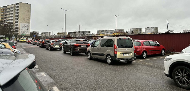 Poranny paraliż na Raszei. "Jak nie wyjadę o 7:30, to potem stoję"