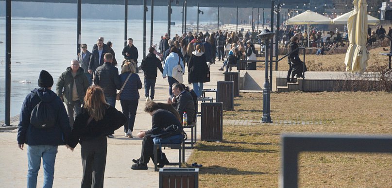 Pierwszy powiew wiosny w Toruniu. Bulwar znów tętnił życiem [FOTO]