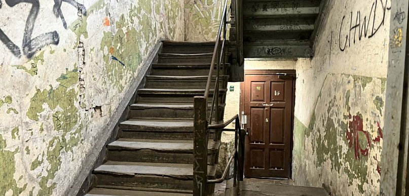 Kamienica przy Dybowskiej do opróżnienia!? Jest plan ratunku dla budynku