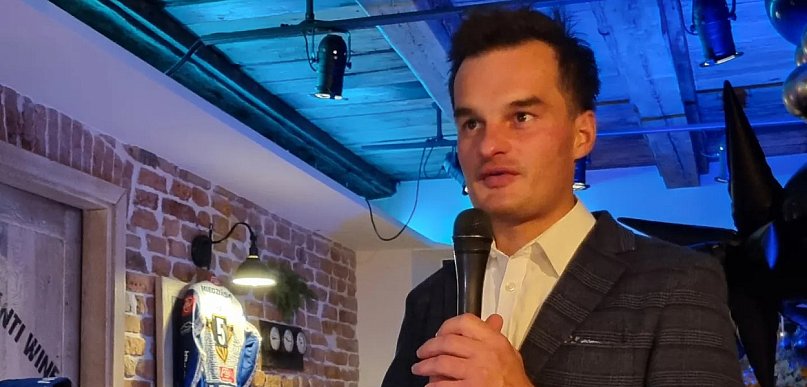 Motoarena pożegna legendę. Adrian stanie ostatni raz pod taśmą