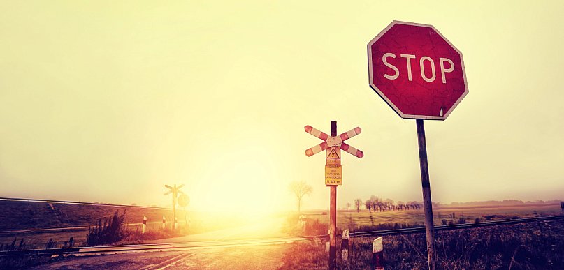 WAŻNE: Problemy na przejeździe kolejowym! Chodzi o trasę Toruń - Bydgoszcz