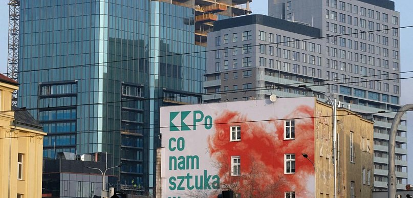 Reklama zewnętrzna w Bydgoszczy bez kompromisów – od projektu po montaż