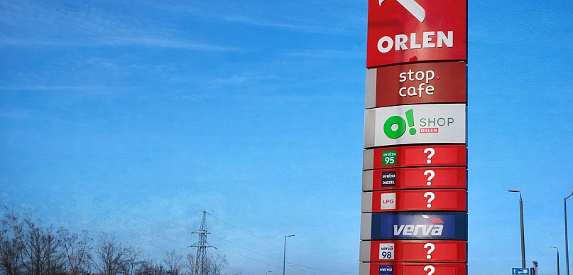 Kierowcy widzą zmiany na stacjach. Są już limity cen. Będą też tankowania?